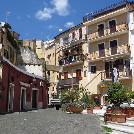 La Torretta 13 - Appartamento Vista Mare Formia Luaran gambar