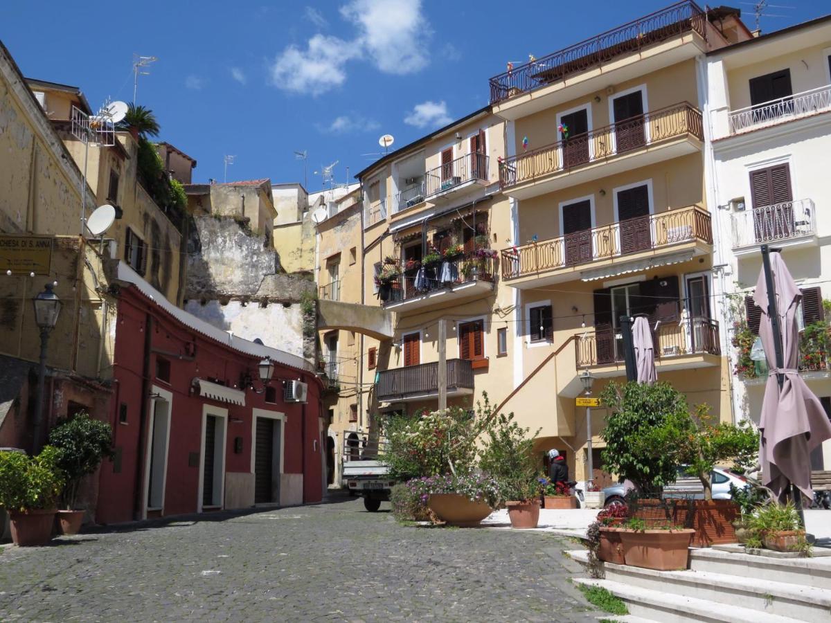 La Torretta 13 - Appartamento Vista Mare Formia Luaran gambar